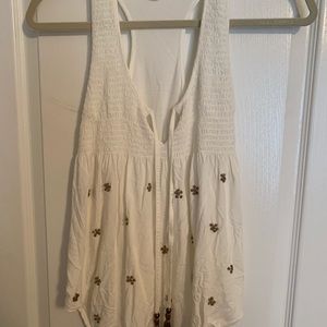Light beach top